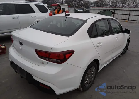 2019 Kia Rio S z USA, uszkodzony, nr VIN 3KPA24AB1KE217573
